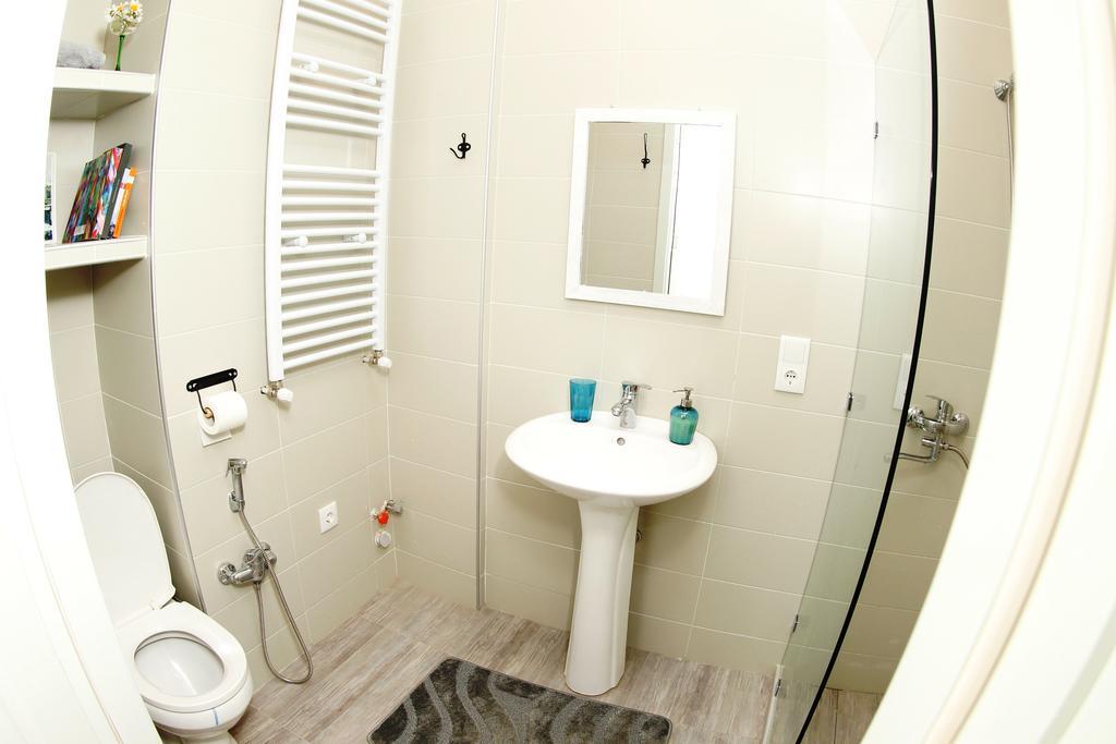 My House Is Your Hotel Tiflis Habitación foto